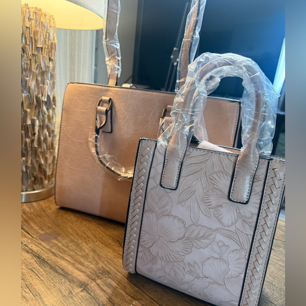 Floral Embossed Mommy and Me set